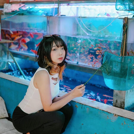 Aquarium Date